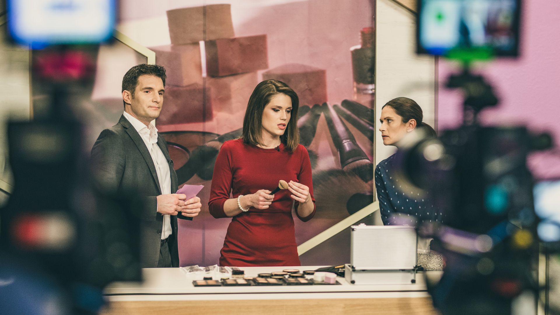 Long Form vs. Short Form: Choosing the Right Format